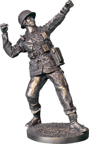 WWII - GRENADE TOSS, C/1